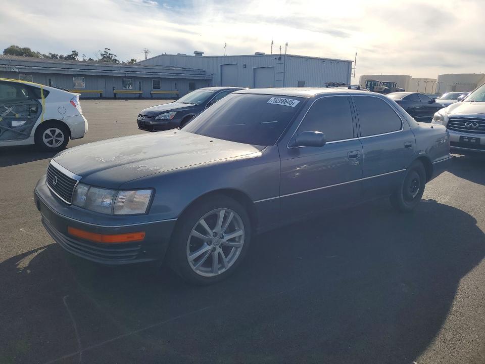 LEXUS LS 1992 with VIN JT8UF11E5N0100276 - Photo from auction
