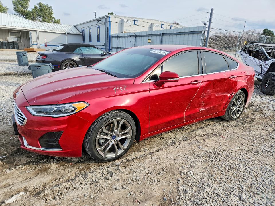 FORD FUSION SEL 2020 with VIN 3FA6P0CD8LR265862 - Photo from auction
