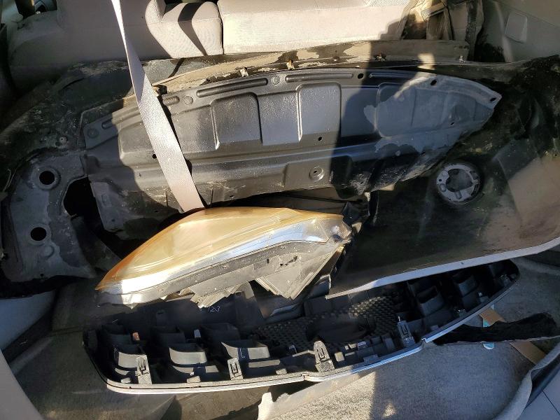 Photo 13 from auction – 2011 NISSAN ROGUE with VIN JN8AS5MT4BW181866