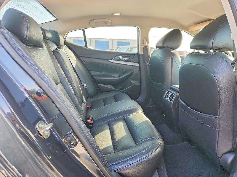 Photo 10 from auction – 2017 NISSAN MAXIMA with VIN 1N4AA6AP6HC363855
