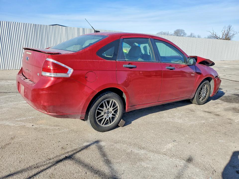Photo 3 from auction – 2010 FORD FOCUS with VIN 1FAHP3FN9AW184426