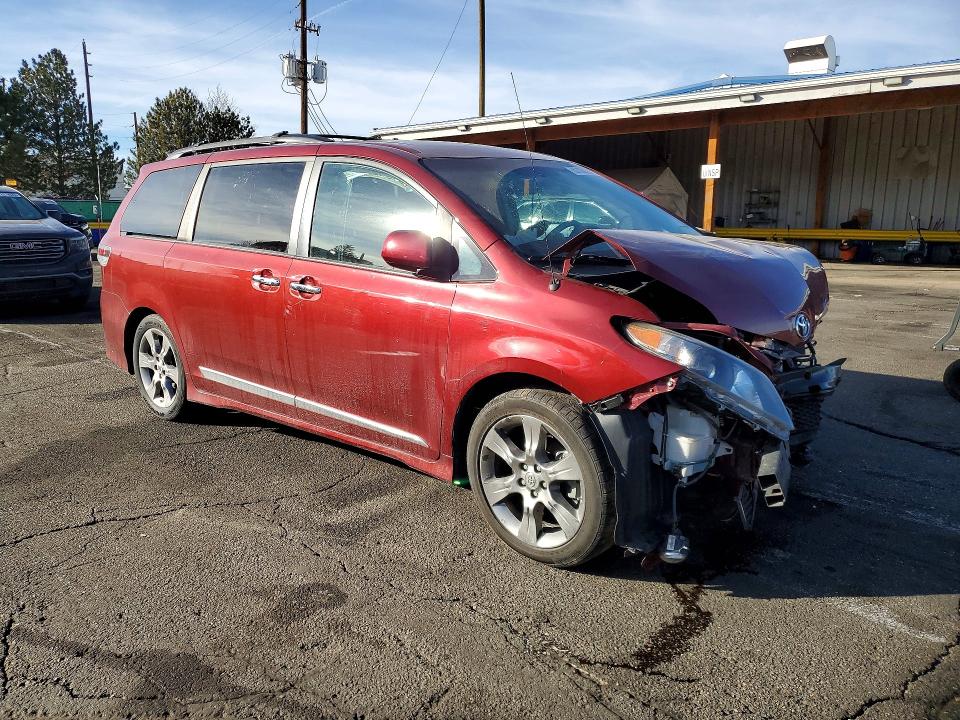 Photo 4 from auction – 2013 TOYOTA SIENNA with VIN 5TDXK3DC0DS337785
