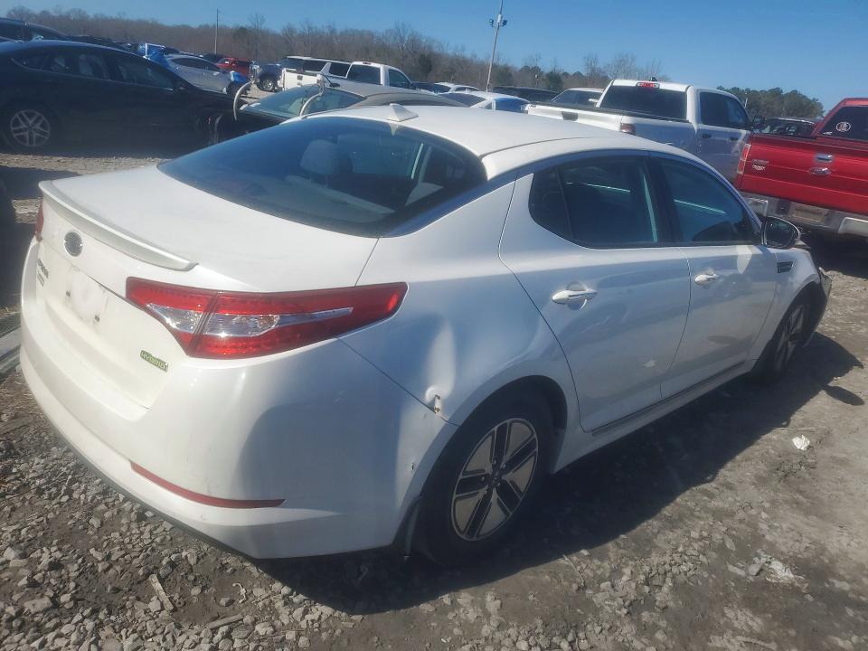 Photo 3 from auction – 2012 KIA OPTIMA with VIN KNAGM4AD2C5015356