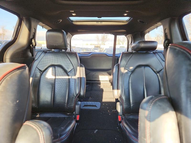 Photo 10 from auction – 2020 CHRYSLER PACIFICA with VIN 2C4RC1GG7LR111663