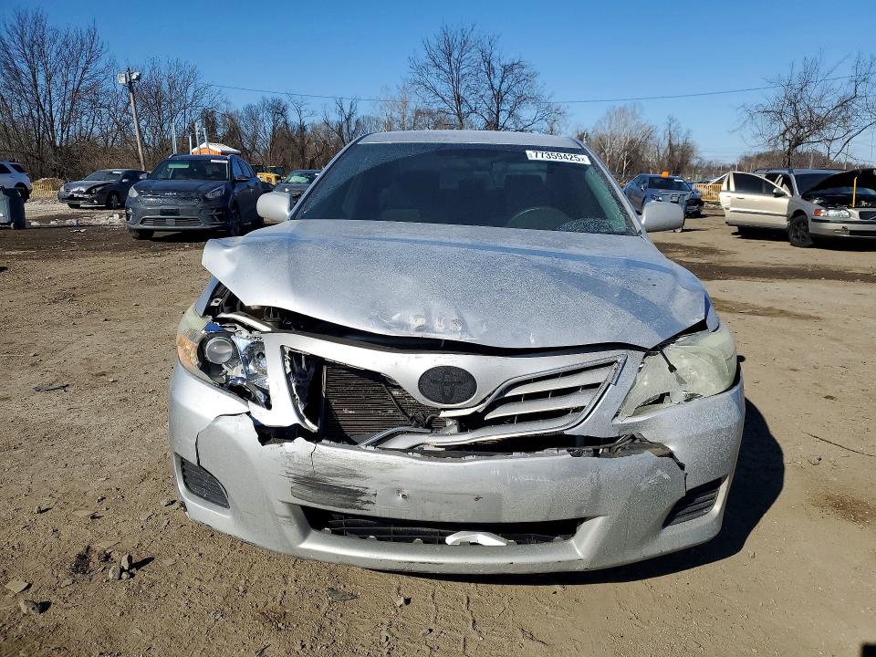 Photo 5 from auction – 2011 TOYOTA CAMRY BASE with VIN 4T1BF3EK0BU141404