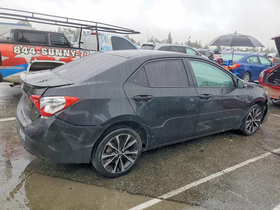 Photo 3 from auction – 2017 TOYOTA COROLLA with VIN 5YFBURHE7HP688260