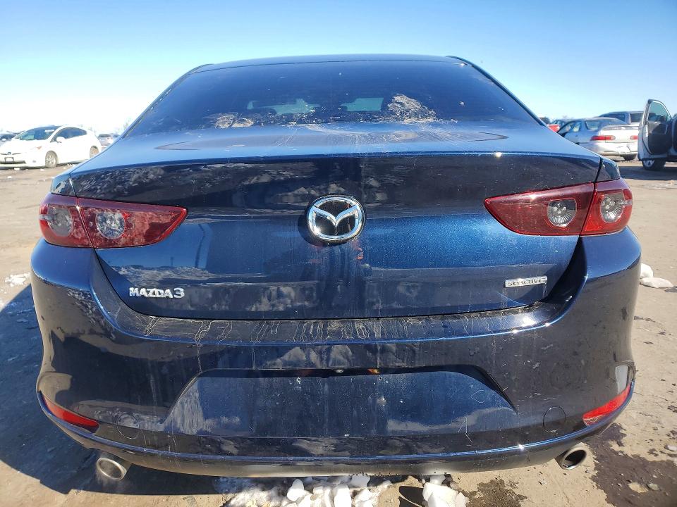 Photo 6 from auction – 2021 MAZDA 3 with VIN 3MZBPABL0MM252154