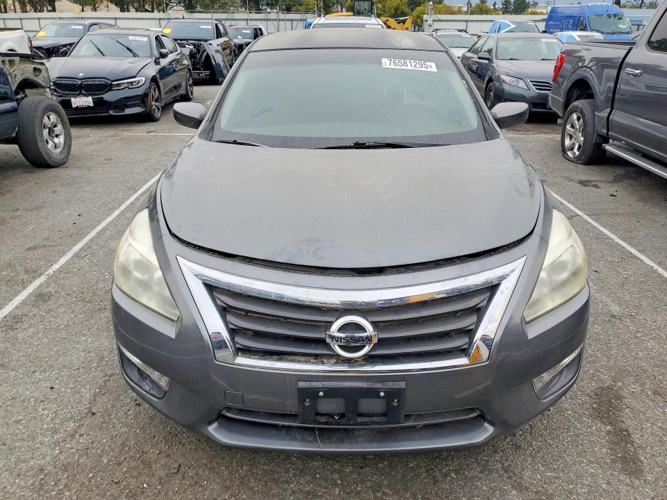 Photo 5 from auction – 2015 NISSAN ALTIMA with VIN 1N4AL3AP3FN893601