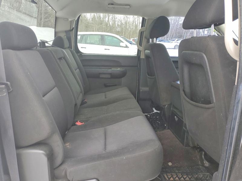 Photo 10 from auction – 2011 CHEVROLET SILVERADO with VIN 3GCPKSE30BG223015