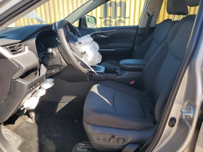 Photo 7 from auction – 2023 TOYOTA RAV4 with VIN 2T3W1RFV7PC238935