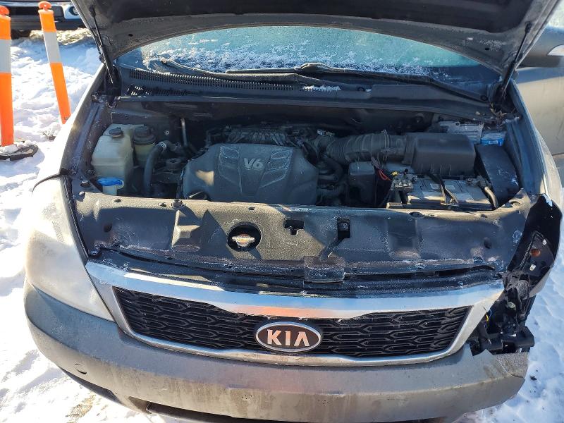 Photo 12 from auction – 2011 KIA SEDONA with VIN KNDMG4C72B6414572