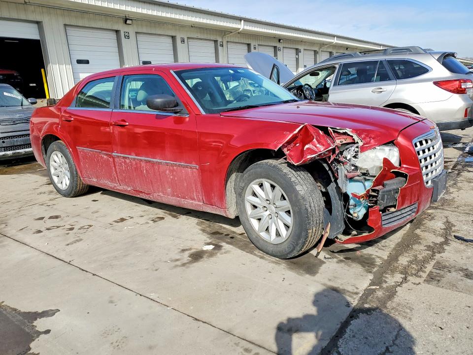 Photo 4 from auction – 2008 CHRYSLER 300 LX with VIN 2C3KA43RX8H191557