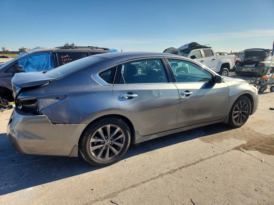 Photo 3 from auction – 2015 NISSAN ALTIMA with VIN 1N4AL3AP4FC575448