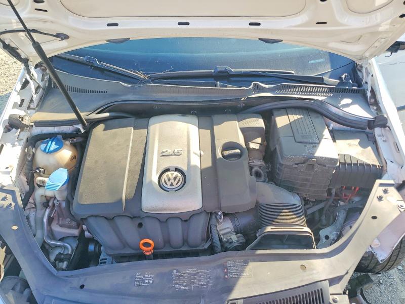 Photo 11 from auction – 2009 VOLKSWAGEN RABBIT with VIN WVWBB71K99W134589