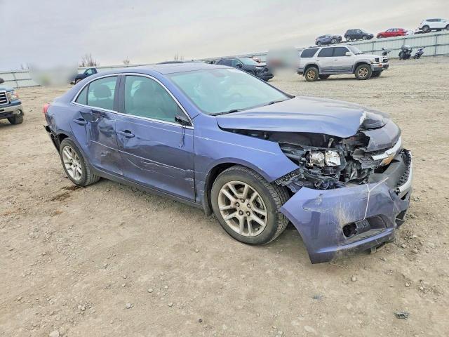 Photo 4 from auction – 2015 CHEVROLET MALIBU with VIN 1G11C5SL2FF277165
