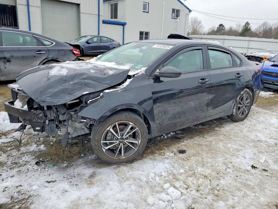 KIA FORTE FE 2022 with VIN 3KPF24AD1NE465589 - Photo from auction
