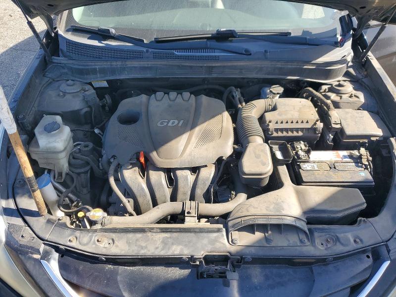 Photo 11 from auction – 2011 HYUNDAI SONATA GLS with VIN 5NPEB4AC4BH016787