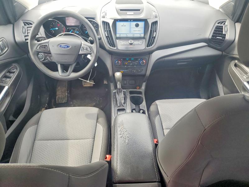 Photo 8 from auction – 2017 FORD ESCAPE with VIN 1FMCU0GD8HUE32894