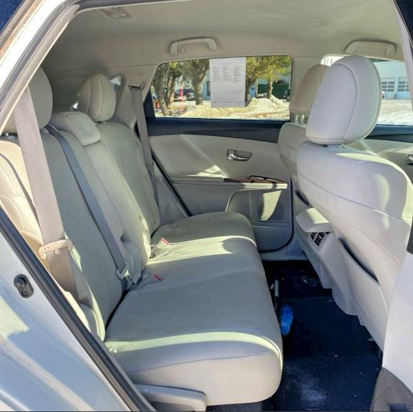 Photo 6 from auction – 2011 TOYOTA VENZA with VIN 4T3BA3BB5BU022905