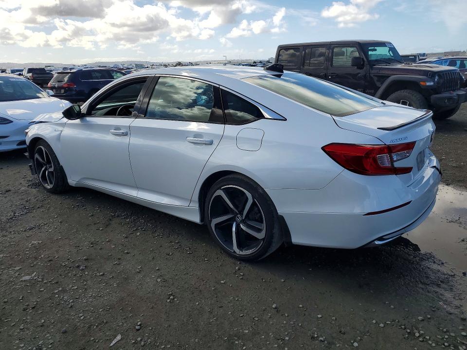 Photo 2 from auction – 2022 HONDA ACCORD with VIN 1HGCV3F27NA034335
