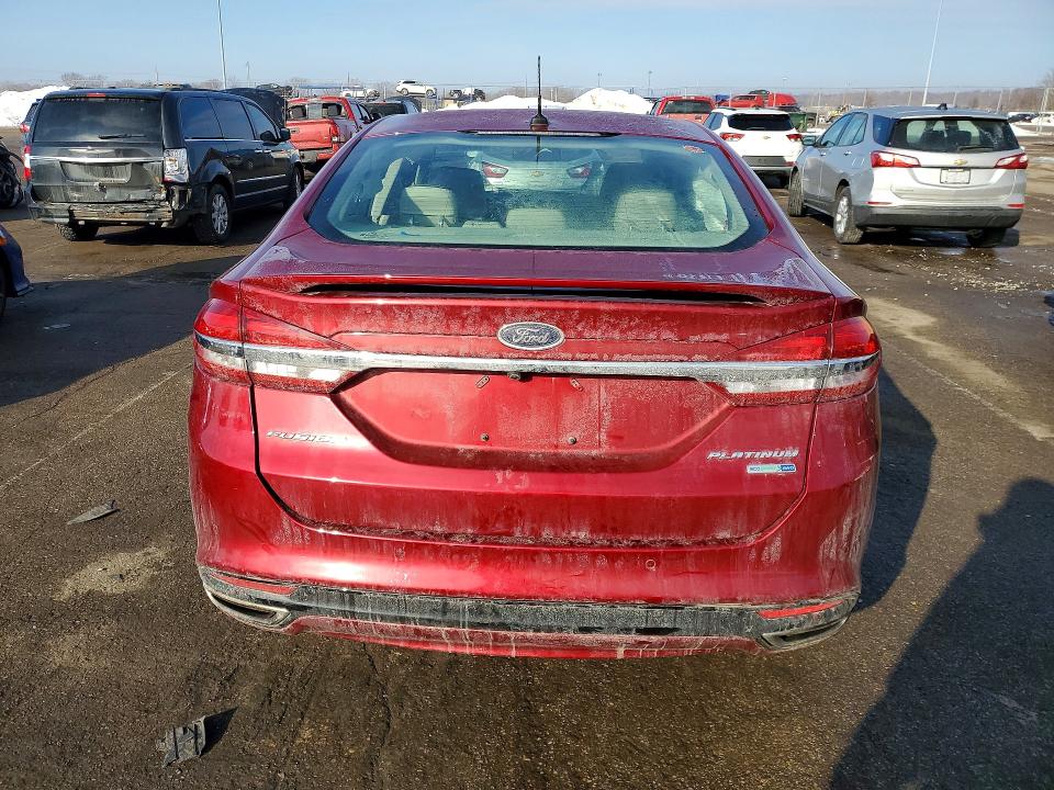 Zdjęcie 6 z aukcji – 2017 FORD FUSION z VIN 3FA6P0D90HR310715