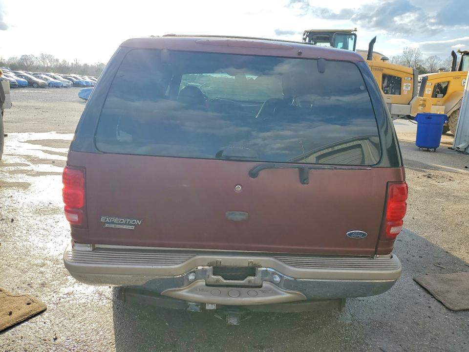 Photo 6 from auction – 1999 FORD EXPEDITION with VIN 1FMRU17L9XLA79092