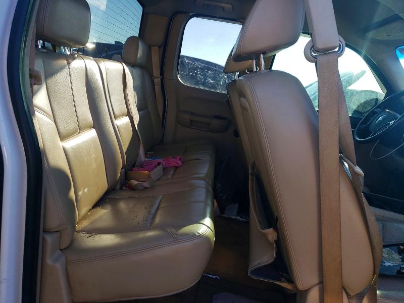Photo 10 from auction – 2007 CHEVROLET SILVERADO with VIN 2GCEK19J571513065