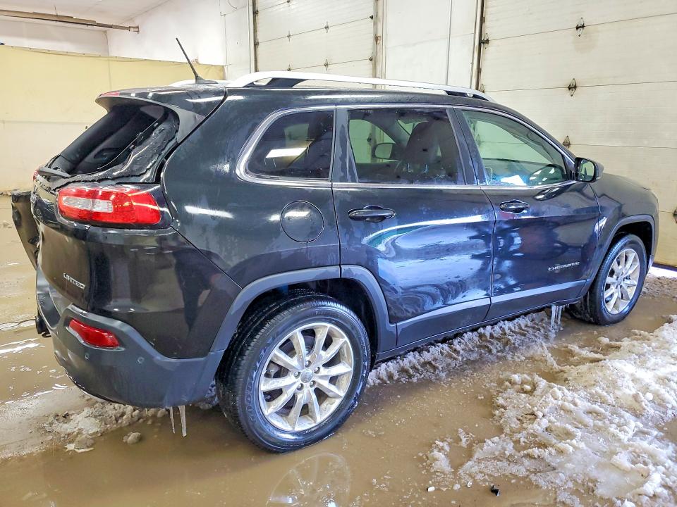 Photo 3 from auction – 2015 JEEP CHEROKEE L with VIN 1C4PJMDS4FW740834