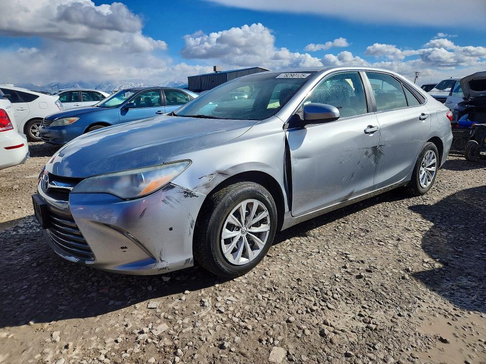 TOYOTA CAMRY 2015 with VIN 4T4BF1FK9FR502823 - Photo from auction