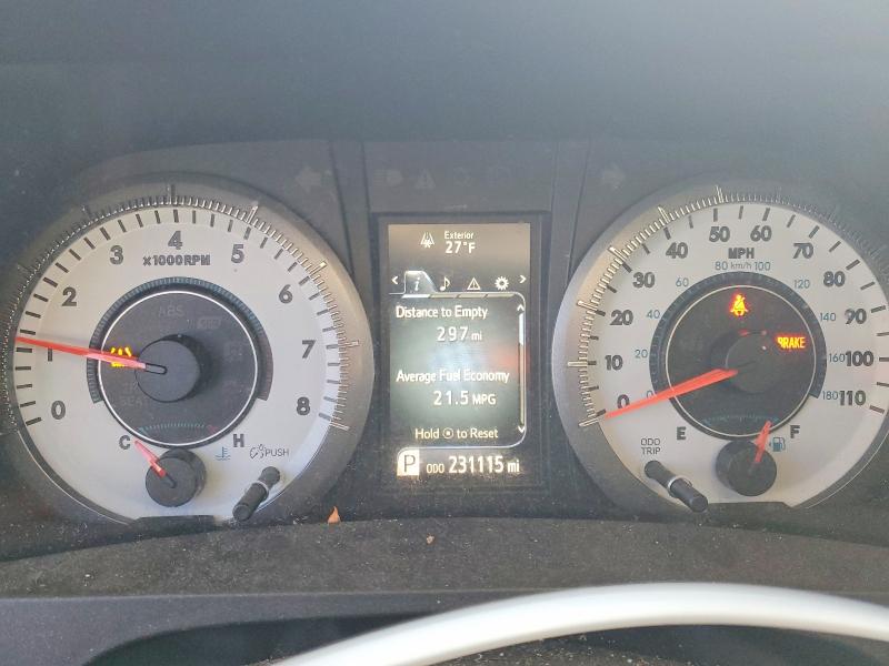 Photo 9 from auction – 2015 TOYOTA SIENNA with VIN 5TDXK3DCXFS685600