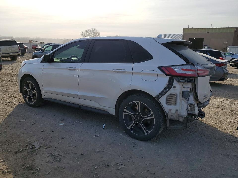Photo 2 from auction – 2019 FORD EDGE ST with VIN 2FMPK4AP6KBC06366