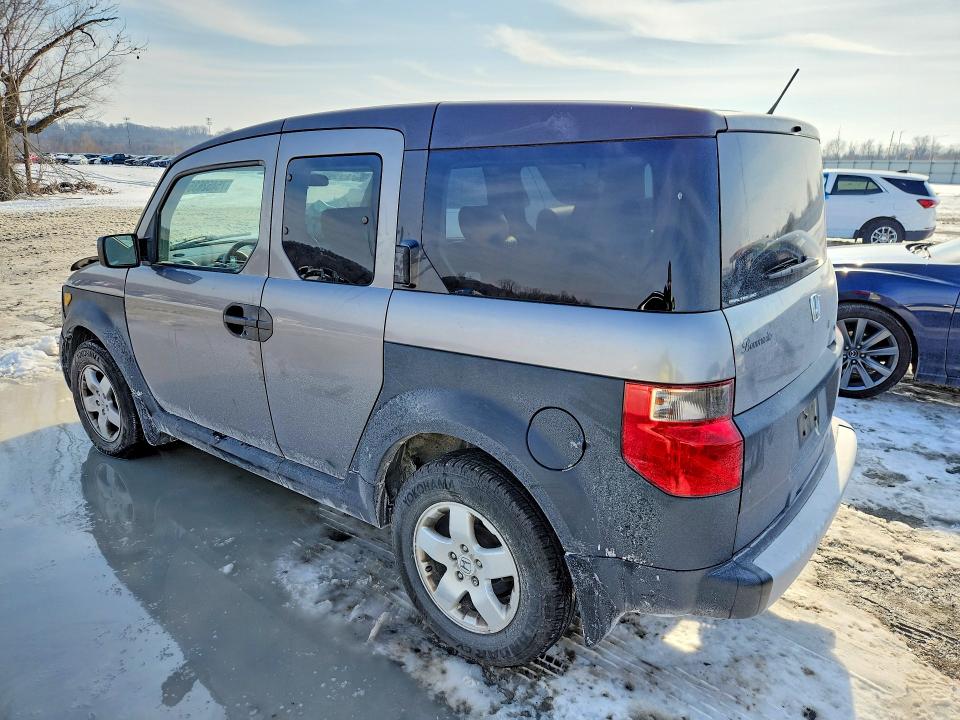 Photo 2 from auction – 2005 HONDA ELEMENT EX with VIN 5J6YH28635L022199