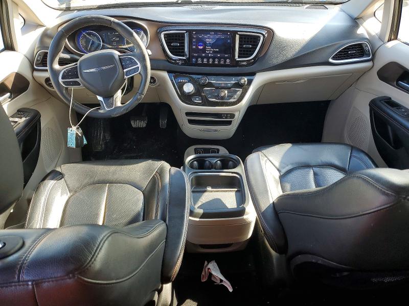 Photo 8 from auction – 2018 CHRYSLER PACIFICA with VIN 2C4RC1BG5JR172434