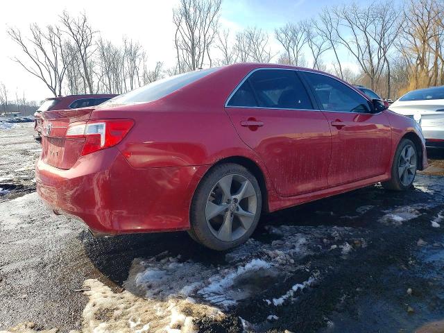 Photo 3 from auction – 2012 TOYOTA CAMRY with VIN 4T1BK1FK9CU502967