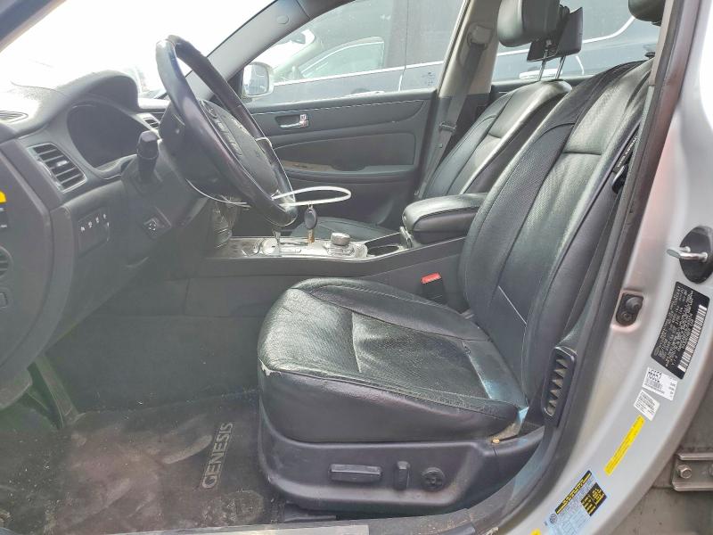 Photo 7 from auction – 2009 HYUNDAI GENESIS with VIN KMHGC46E99U046508