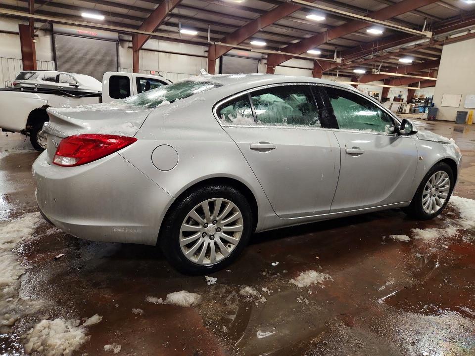 Zdjęcie 3 z aukcji – 2011 BUICK REGAL z VIN 2G4GT5GCXB9187500