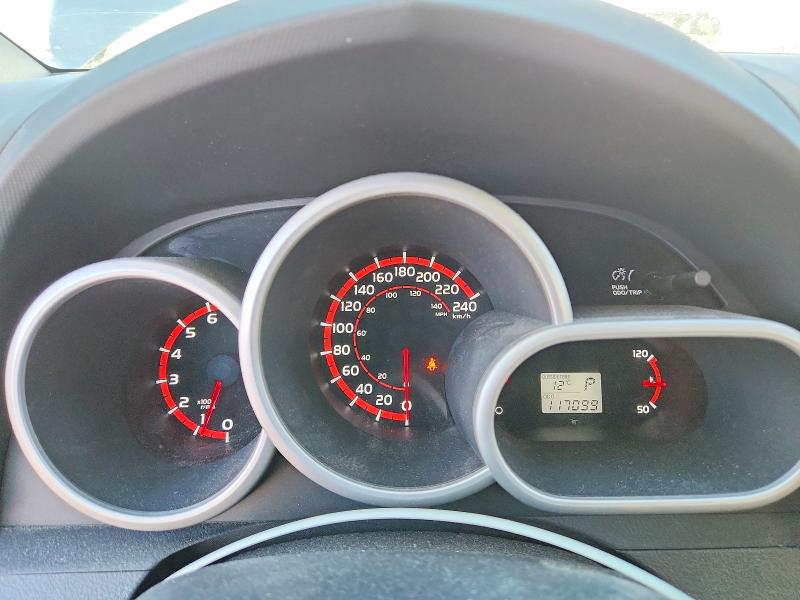 Photo 9 from auction – 2009 PONTIAC VIBE with VIN 5Y2SM67039Z417658