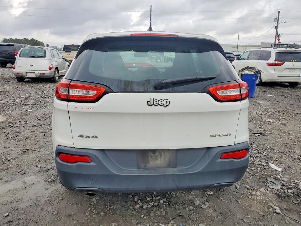 Photo 6 from auction – 2014 JEEP CHEROKEE with VIN 1C4PJMAB3EW268340