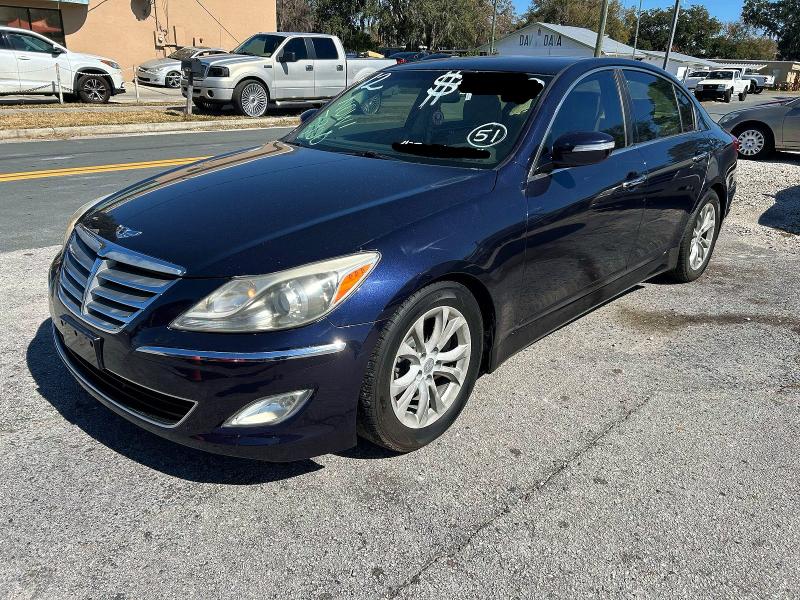 Photo 2 from auction – 2012 HYUNDAI GENESIS with VIN KMHGC4DD2CU175241