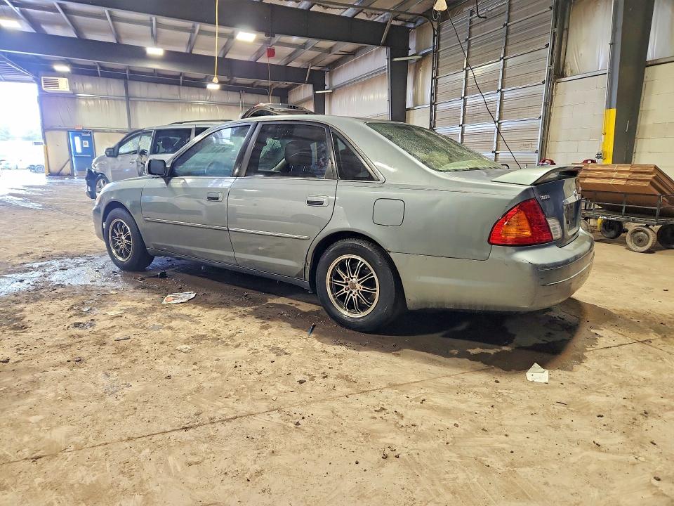 Photo 2 from auction – 2002 TOYOTA AVALON XL with VIN 4T1BF28B12U265994