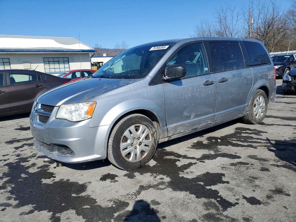 DODGE GRAND CARA 2019 with VIN 2C4RDGBG5KR596276 - Photo from auction