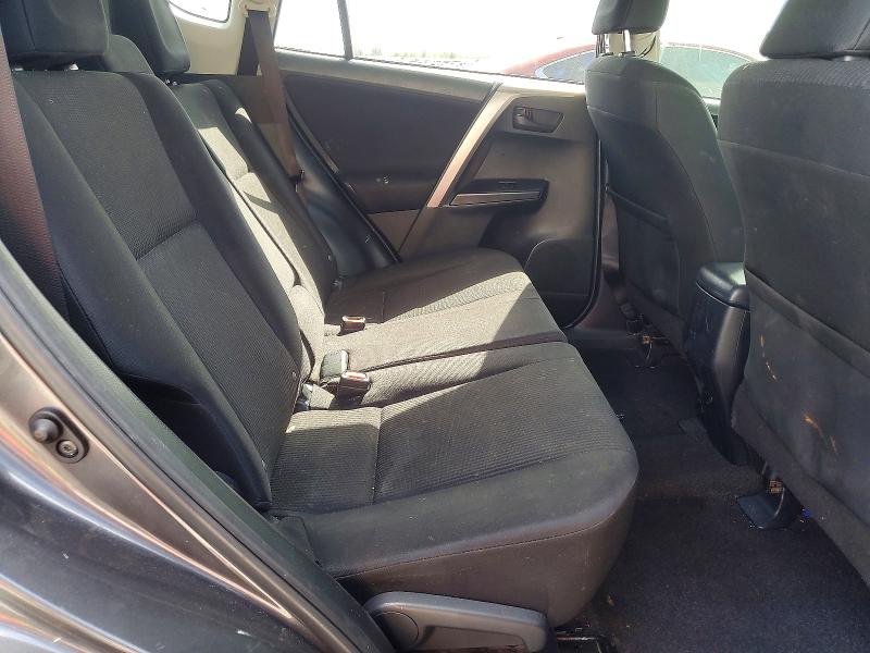 Photo 11 from auction – 2017 TOYOTA RAV4 LE with VIN JTMZFREV2HJ700249
