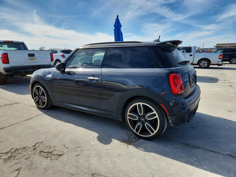 Photo 2 from auction – 2018 MINI COOPER with VIN WMWXP7C57J2C62419