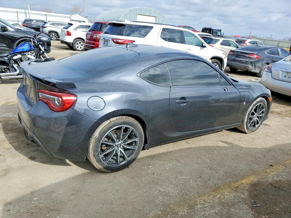 Photo 3 from auction – 2019 TOYOTA 86 with VIN JF1ZNAE13K8700394