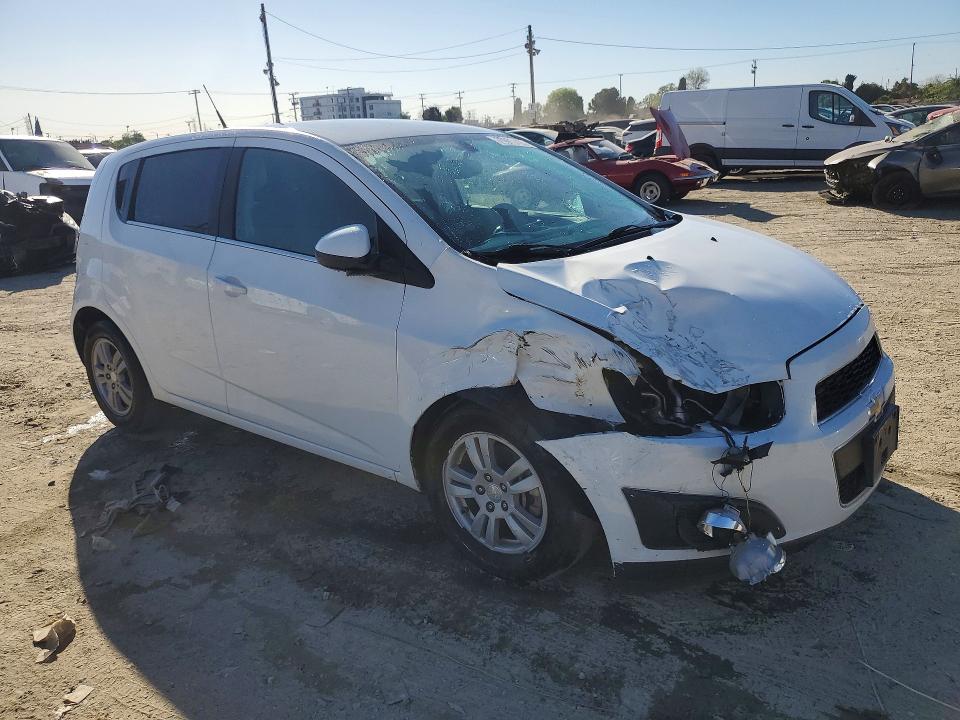 Photo 4 from auction – 2014 CHEVROLET SONIC LT with VIN 1G1JC6SH6E4194561