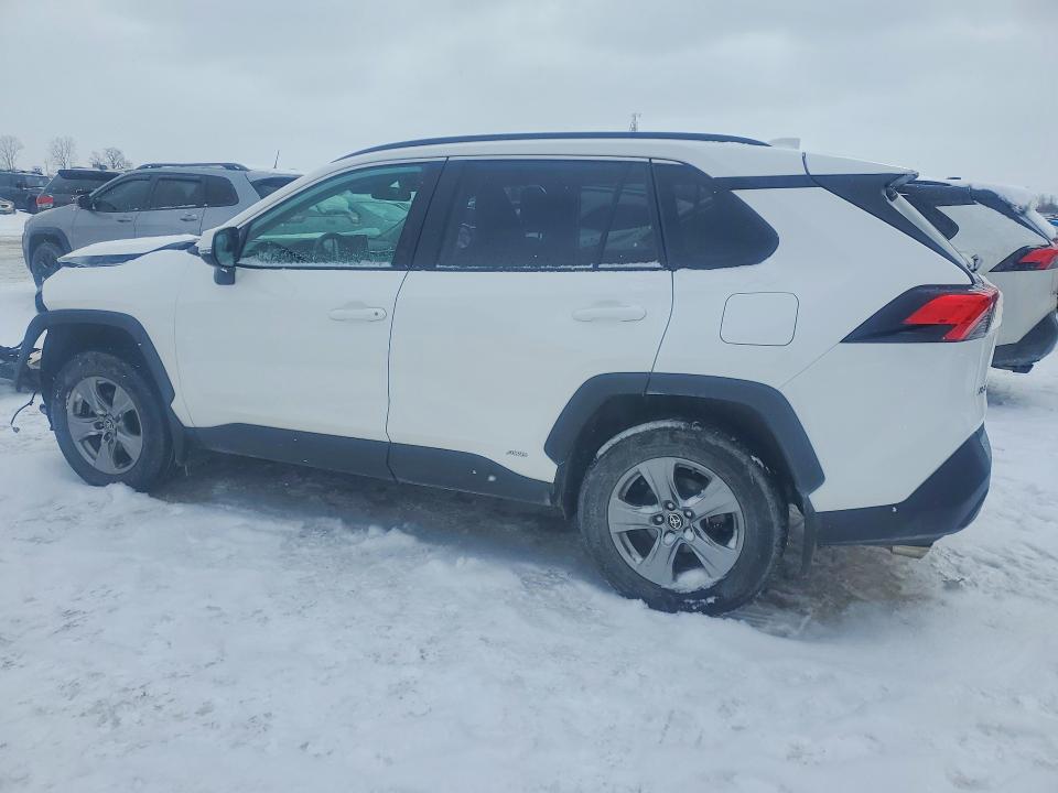 Photo 2 from auction – 2024 TOYOTA RAV4 with VIN 2T3BWRFV7RW249709