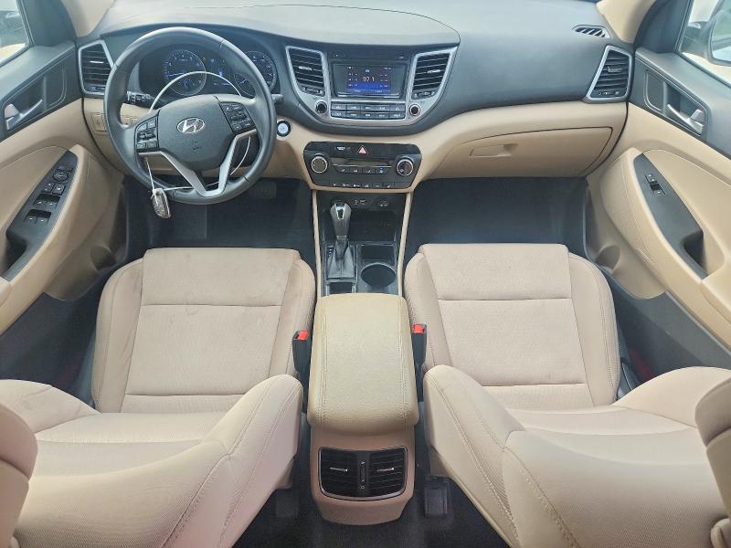 Photo 8 from auction – 2017 HYUNDAI TUCSON with VIN KM8J33A25HU515752