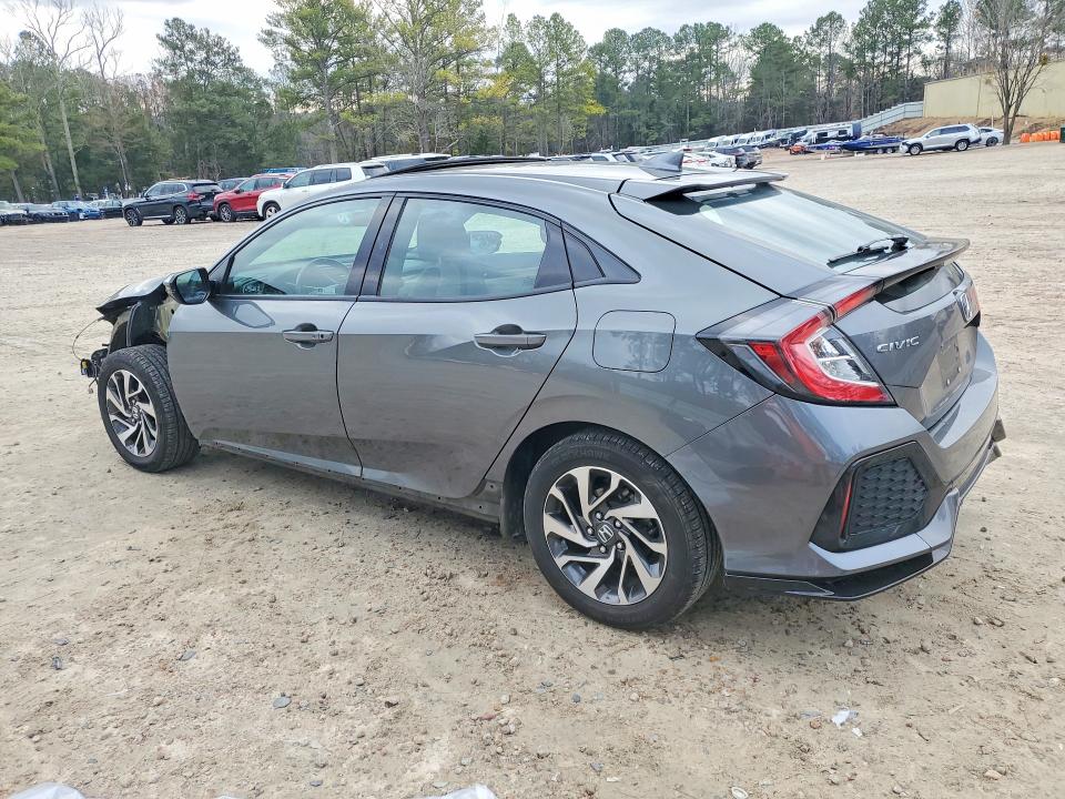 Photo 2 from auction – 2019 HONDA CIVIC SPOR with VIN SHHFK7H98KU215869