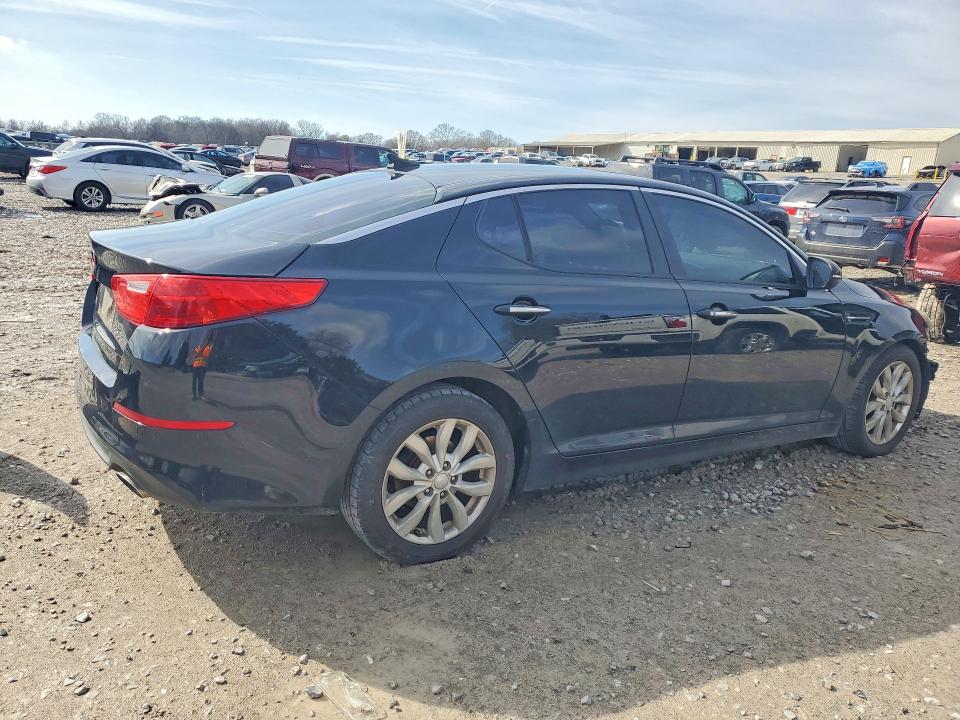 Photo 3 from auction – 2014 KIA OPTIMA with VIN 5XXGN4A78EG315735