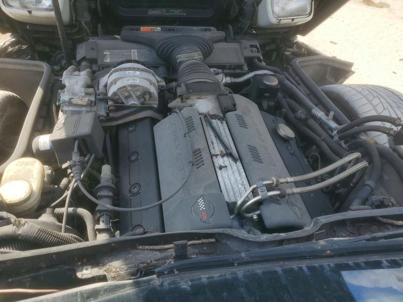 Photo 11 from auction – 1994 CHEVROLET CORVETTE with VIN 1G1YY32P3R5115935